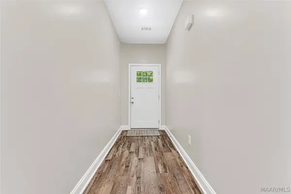 244 Shadow Wood LN, Wetumpka, AL 36092