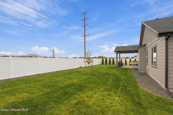11779 N Lennon LN, Rathdrum, ID 83858