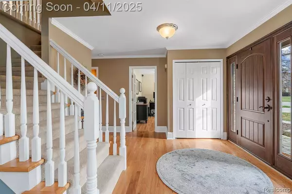 18040 W Northville Trail, Northville Twp, MI 48168