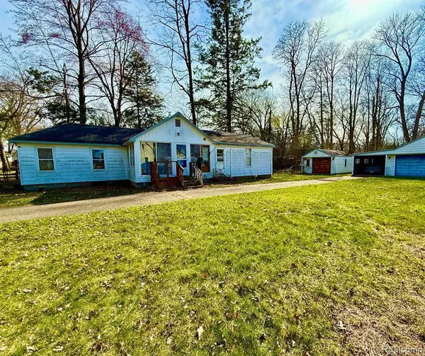 1874 Portlock Avenue, Commerce Twp, MI 48382