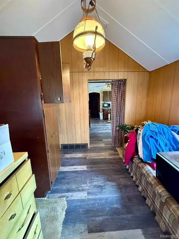 1874 Portlock Avenue, Commerce Twp, MI 48382