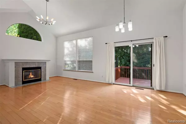 1490 Patricia Avenue, Ann Arbor, MI 48103