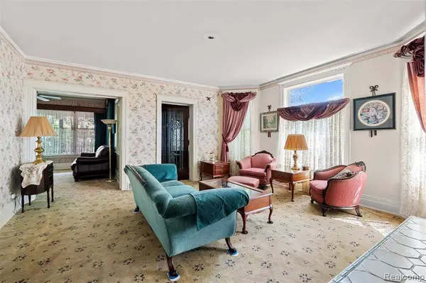 22805 Law Street, Dearborn, MI 48124