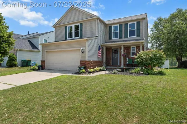 7168 Roxbury Drive, Ypsilanti, MI 48197