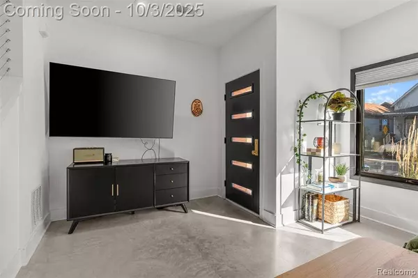 3313 Cochrane Street, Detroit, MI 48208