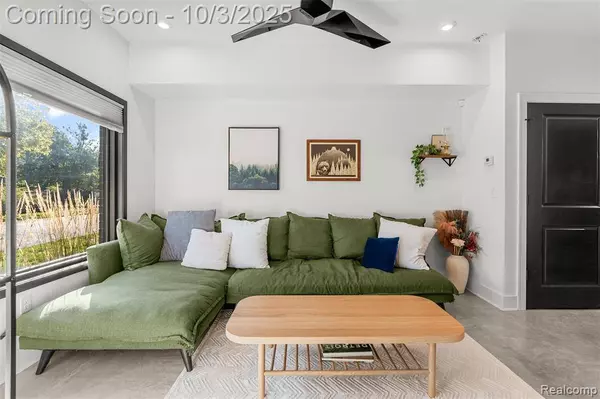 3313 Cochrane Street, Detroit, MI 48208