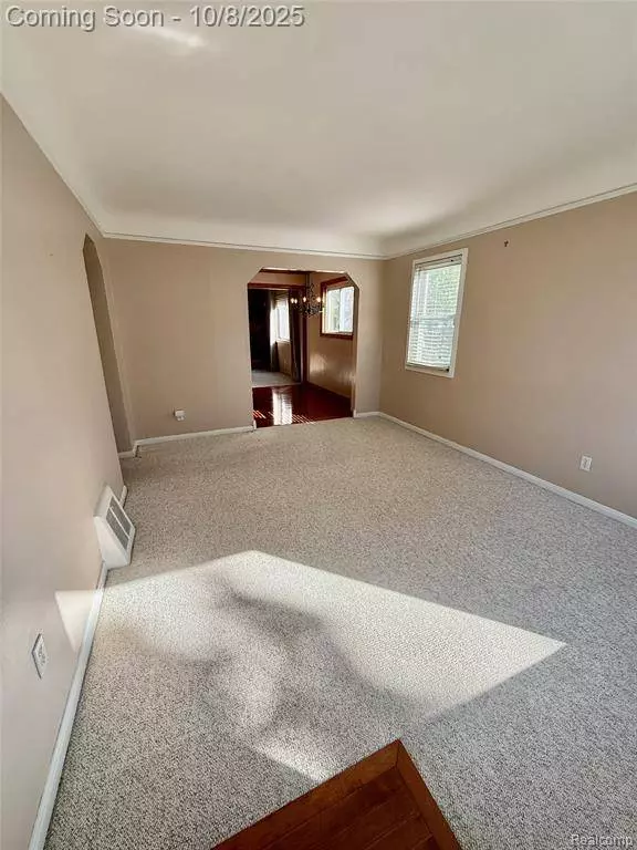 27018 Kitch Street, Inkster, MI 48141