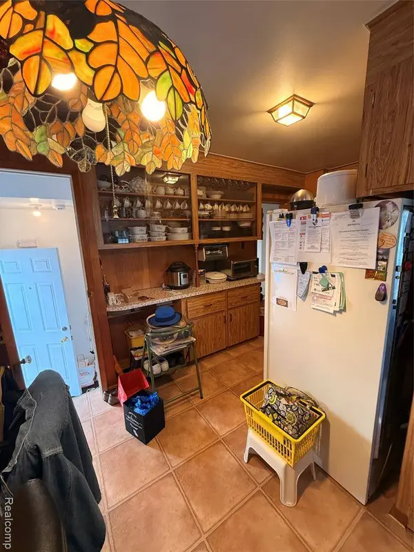 27042 Kitch Street, Inkster, MI 48141