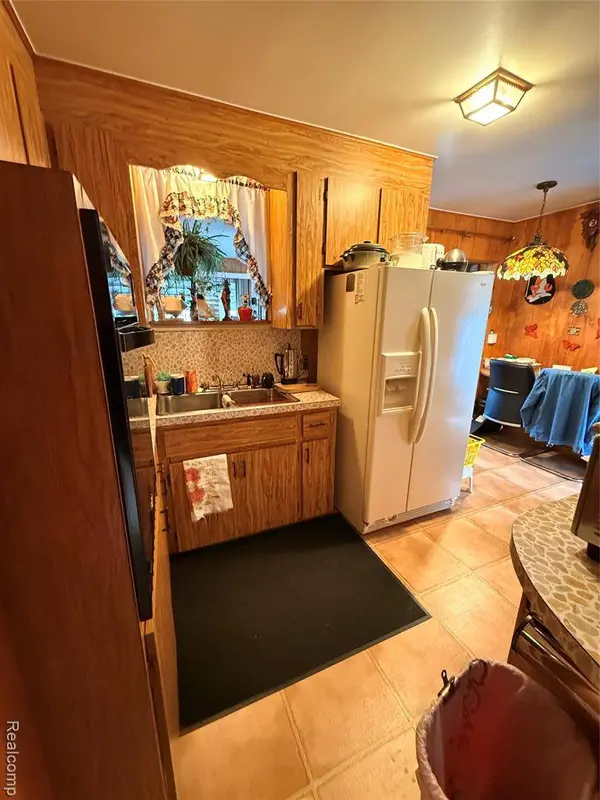 27042 Kitch Street, Inkster, MI 48141