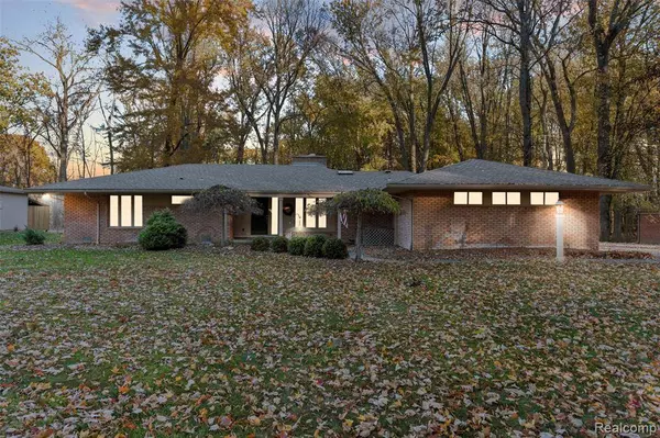 16966 Fairfield Street, Livonia, MI 48154