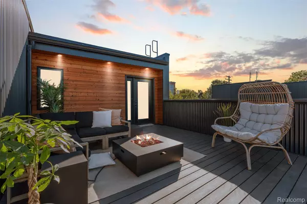 3313 Cochrane St, Detroit, MI 48208