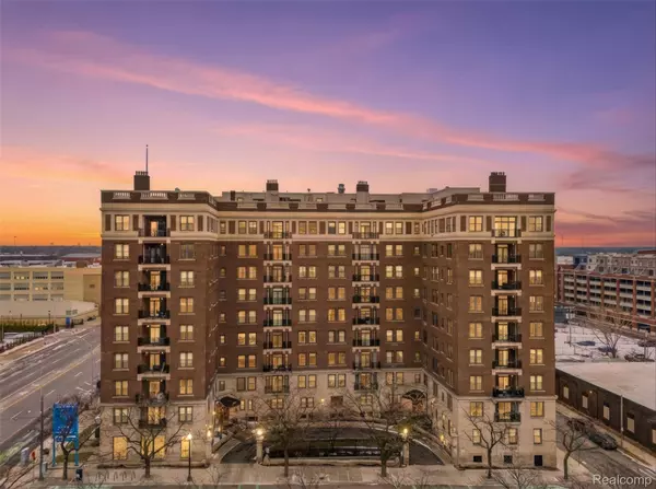 2900 E Jefferson AVE #61-C8, Detroit, MI 48207