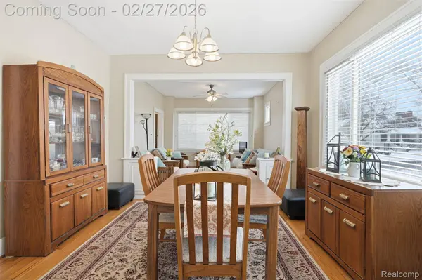 1239 Maryland ST, Grosse Pointe, MI 48230