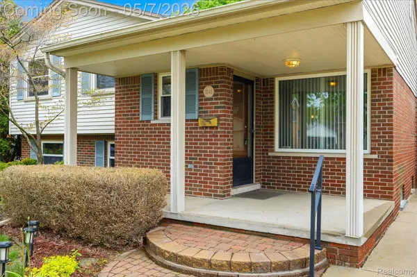 3545 Willow ST, Dearborn, MI 48124