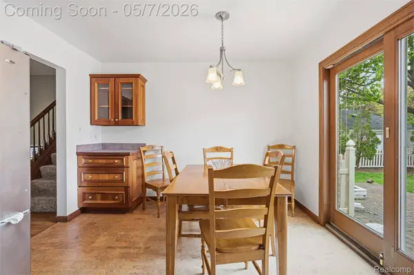 3545 Willow ST, Dearborn, MI 48124