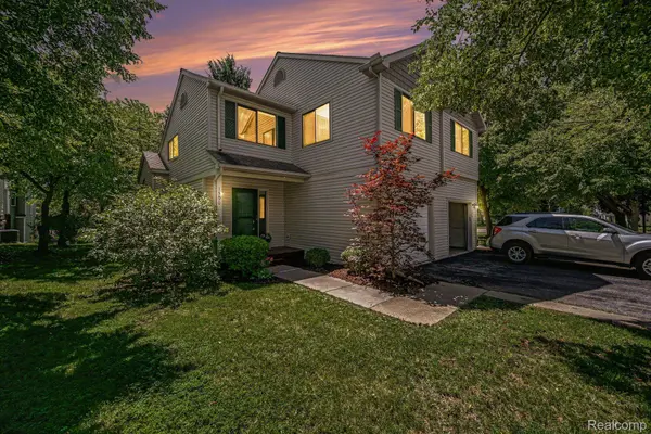 1390 Patricia AVE, Ann Arbor, MI 48103