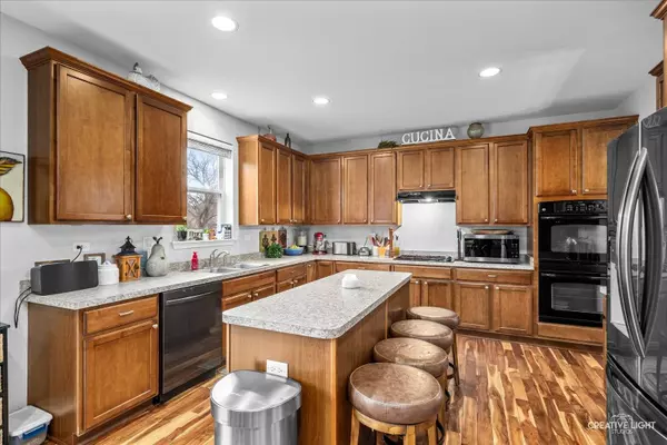 308 Furlong Street, Oswego, IL 60543