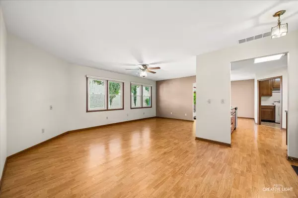 37 Fallcreek CIR #0, Montgomery, IL 60538