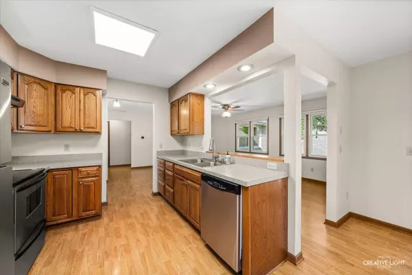 37 Fallcreek CIR #0, Montgomery, IL 60538