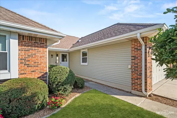 37 Fallcreek CIR #0, Montgomery, IL 60538