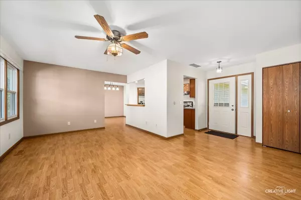 37 Fallcreek Circle #0, Montgomery, IL 60538