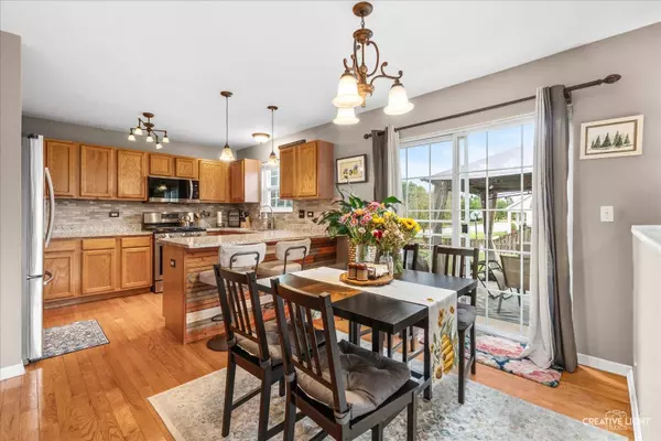 479 Raintree Drive, Oswego, IL 60543