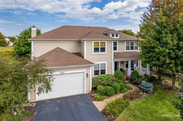 232 Loradale RD, Oswego, IL 60543