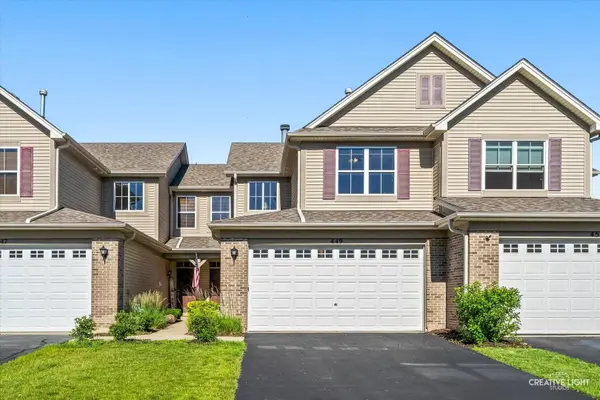 449 Dancer LN, Oswego, IL 60543