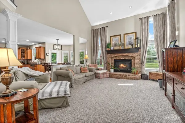 506 Simsbury CT, Oswego, IL 60543
