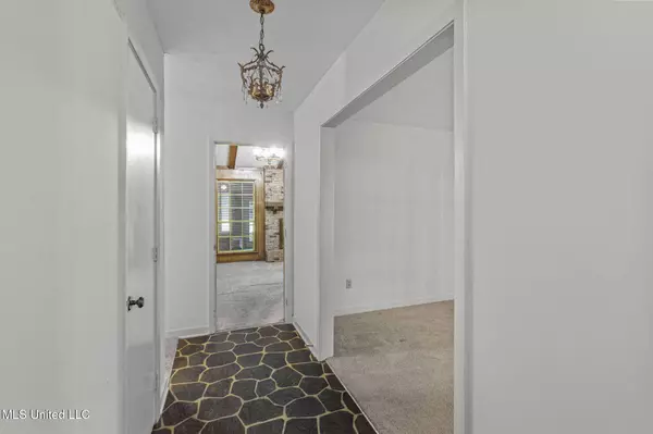 103 Sweetgum Lane, Clinton, MS 39056