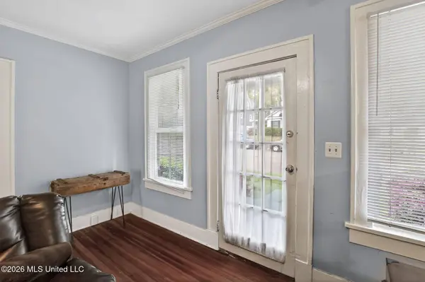 1231 Monroe Street, Jackson, MS 39202