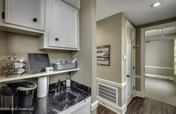 801 E Fortification Street, Jackson, MS 39202