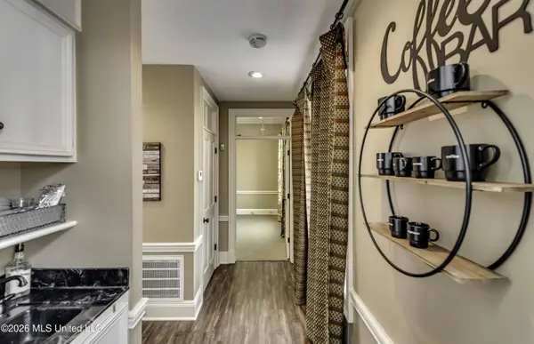 801 E Fortification Street, Jackson, MS 39202