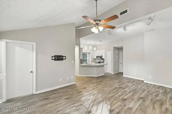 134 Lofty Pine Lane, Clinton, MS 39056