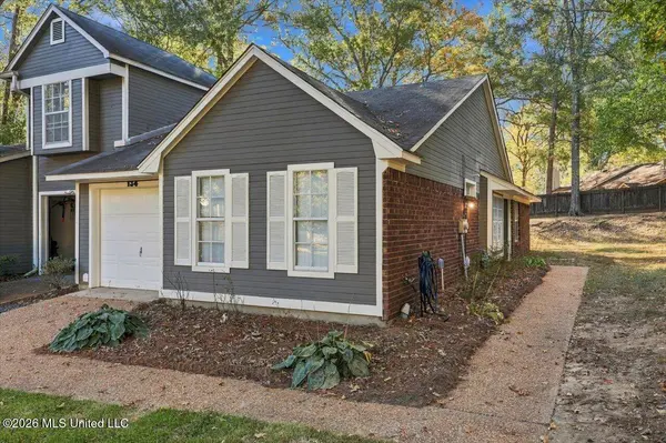 134 Lofty Pine Lane, Clinton, MS 39056