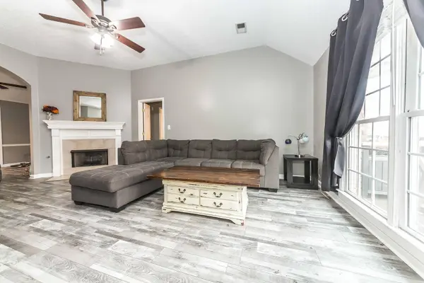 12150 OSBORNE GROVE DR, Arlington, TN 38002