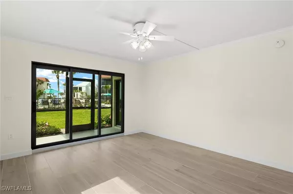 671 E Gulf DR #4D1, Sanibel, FL 33957