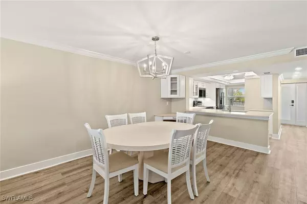 3067 W Gulf DR #102, Sanibel, FL 33957