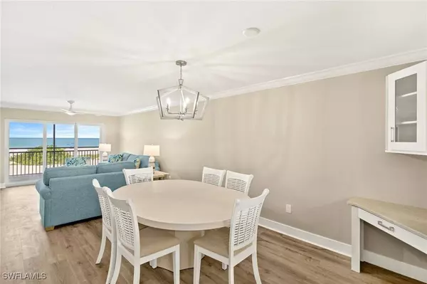 3067 W Gulf DR #102, Sanibel, FL 33957