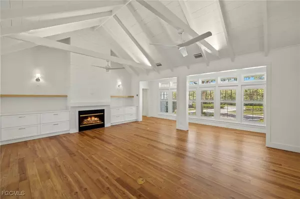 1517 Sand Castle RD, Sanibel, FL 33957