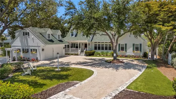 1517 Sand Castle RD, Sanibel, FL 33957