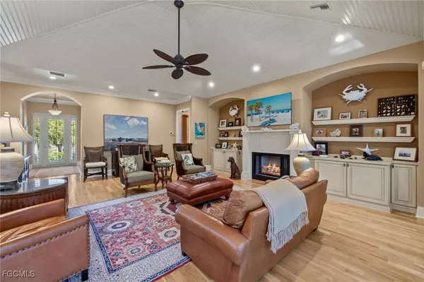 1159 Junonia ST, Sanibel, FL 33957