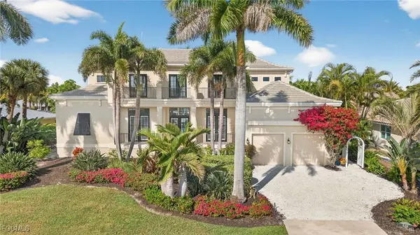 848 Angel Wing DR, Sanibel, FL 33957