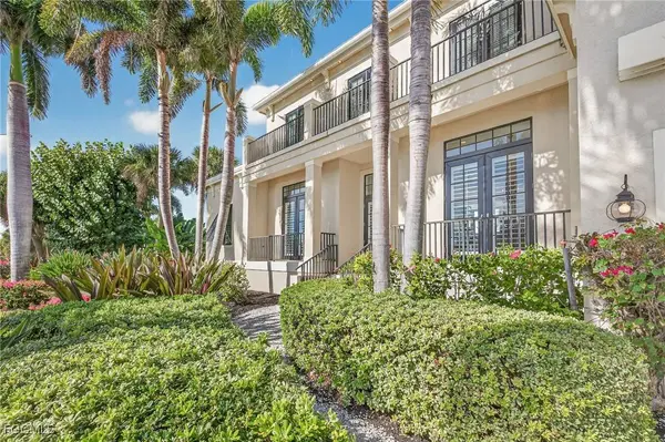 848 Angel Wing DR, Sanibel, FL 33957
