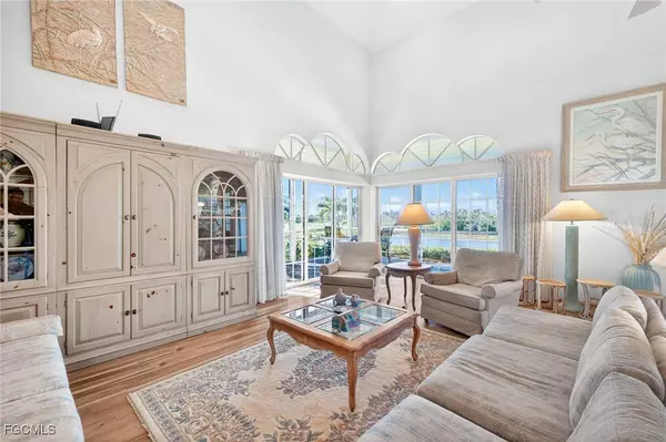 1422 Sanderling CIR, Sanibel, FL 33957