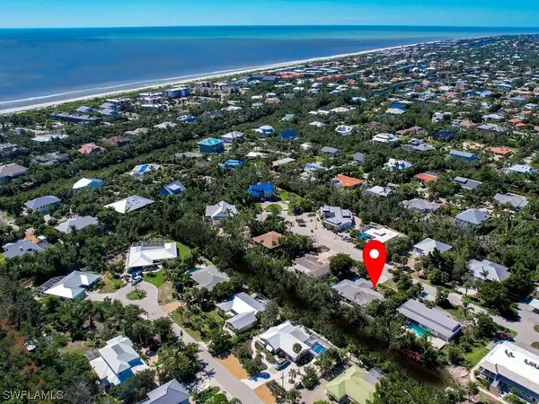 1113 Skiff PL, Sanibel, FL 33957