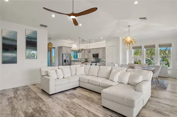 5750 Sanibel Captiva RD, Sanibel, FL 33957