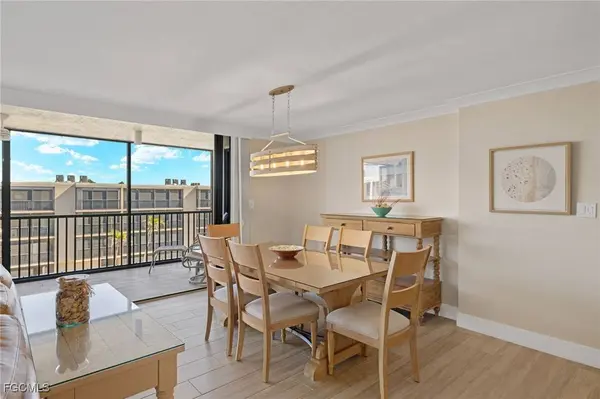 1401 Middle Gulf DR #L402, Sanibel, FL 33957