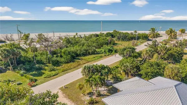 6476 Pine AVE, Sanibel, FL 33957