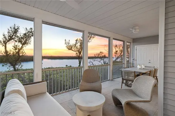 5423 Shearwater DR, Sanibel, FL 33957